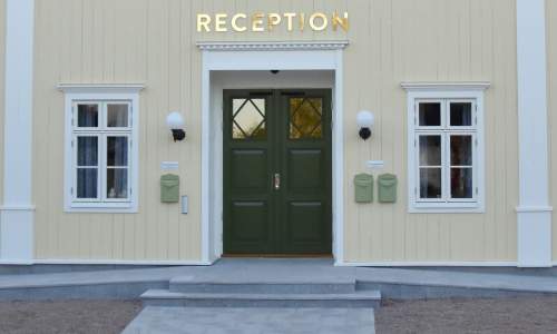 Byggföretag Västervik - Fönster och dörrar på Astrid Lindgrens värld - Galleribild 5